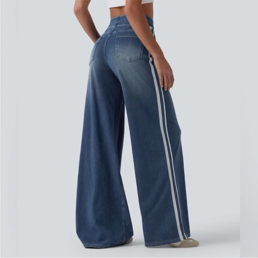 NWOT Halara Flex High Waisted Stripe Wide Leg Flowy Washed Casual Jeans Pockets - Picture 2 of 8